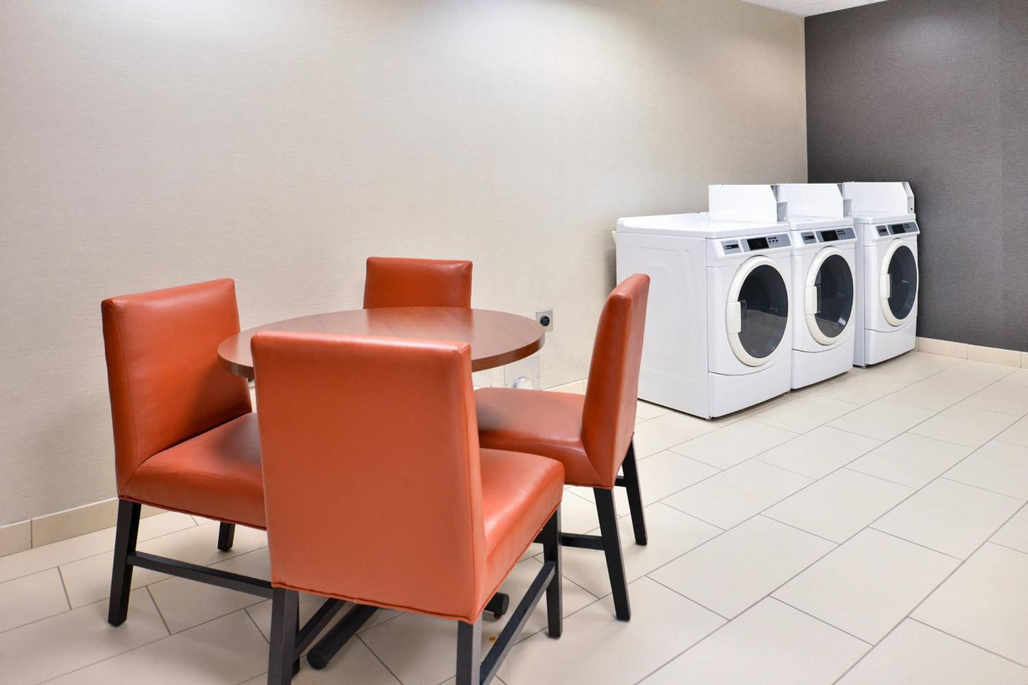 Residence Inn By Marriott Coralville Zewnętrze zdjęcie