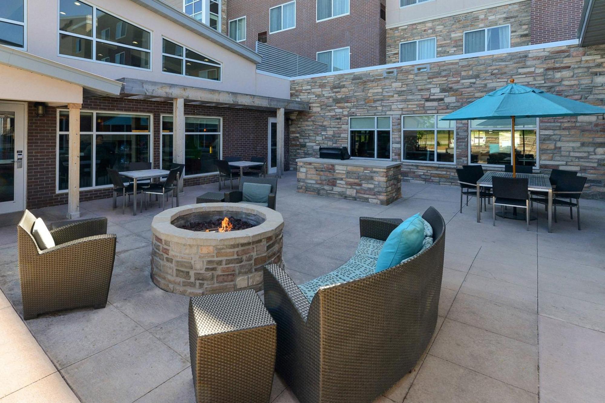 Residence Inn By Marriott Coralville Zewnętrze zdjęcie