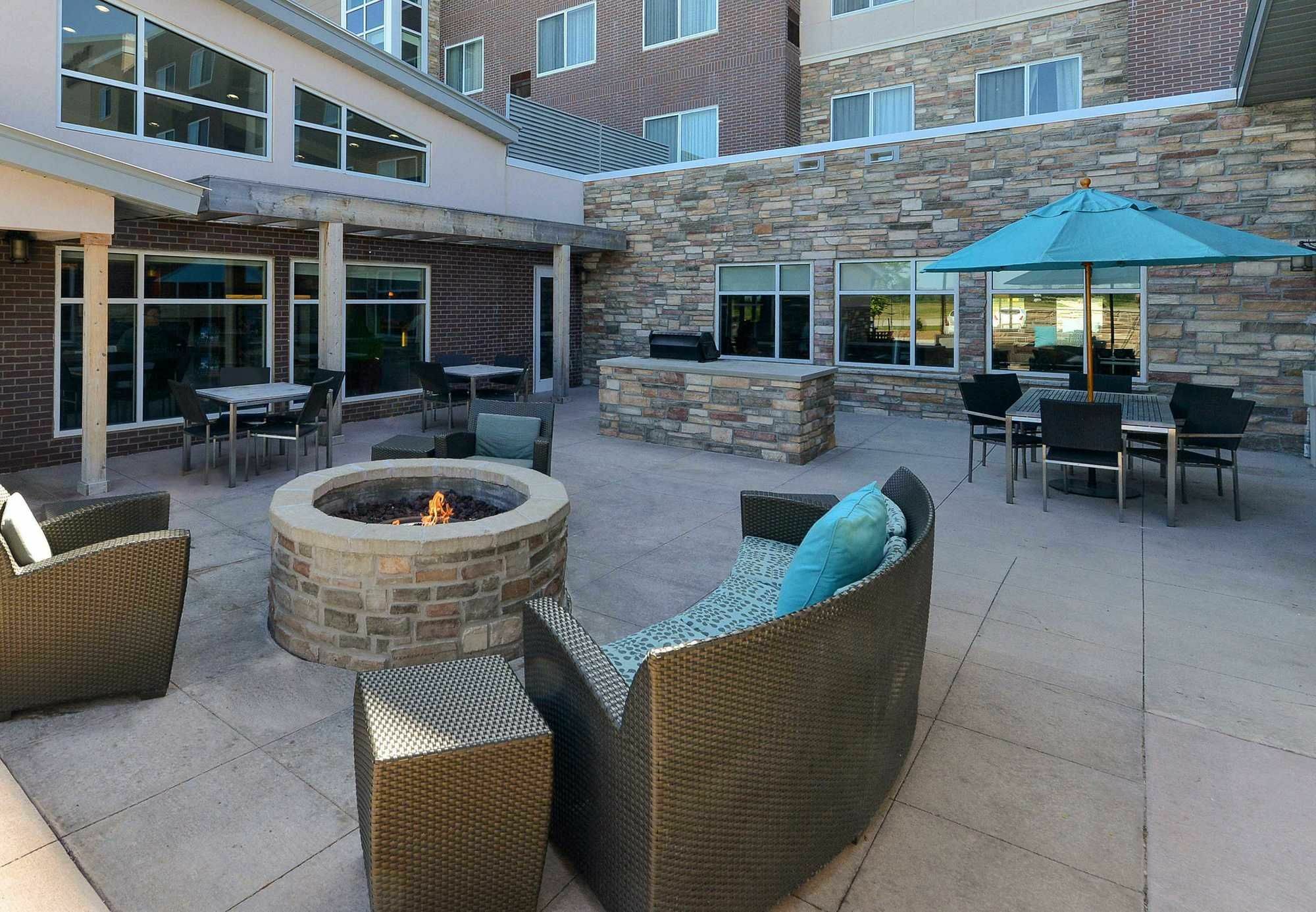 Residence Inn By Marriott Coralville Zewnętrze zdjęcie